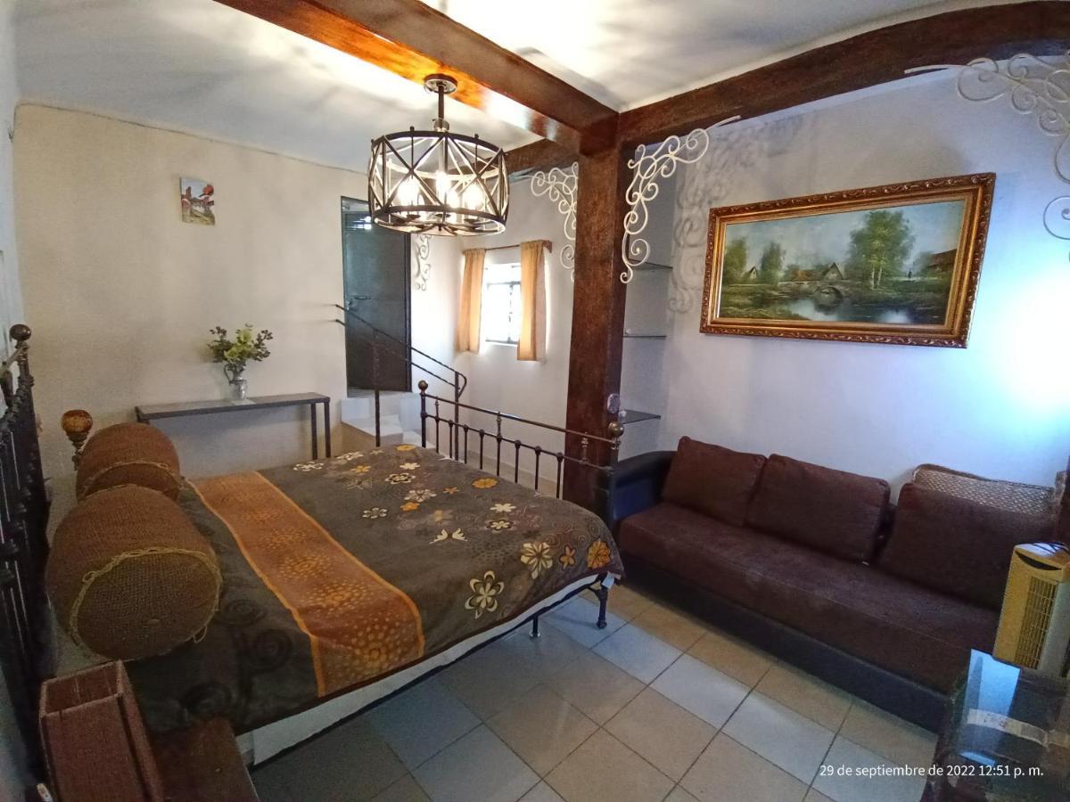 Hotel Posada Spa Antigua Casa Hogar 태스코 데 알라르콘 외부 사진