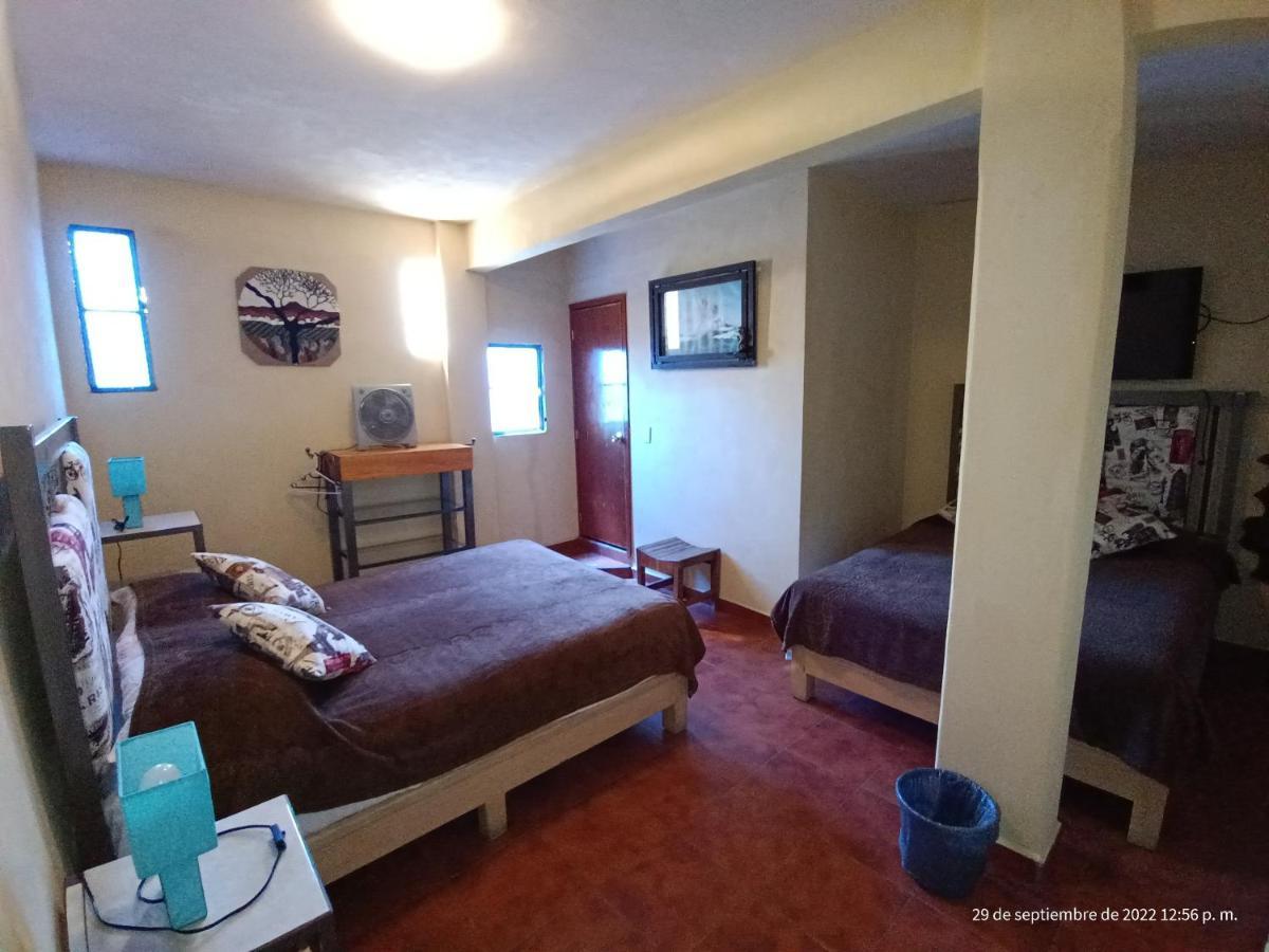 Hotel Posada Spa Antigua Casa Hogar 태스코 데 알라르콘 외부 사진