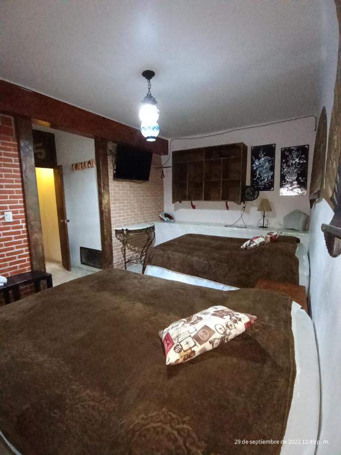 Hotel Posada Spa Antigua Casa Hogar 태스코 데 알라르콘 외부 사진