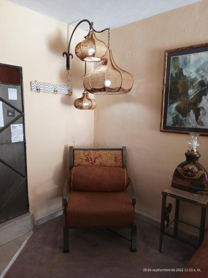 Hotel Posada Spa Antigua Casa Hogar 태스코 데 알라르콘 외부 사진
