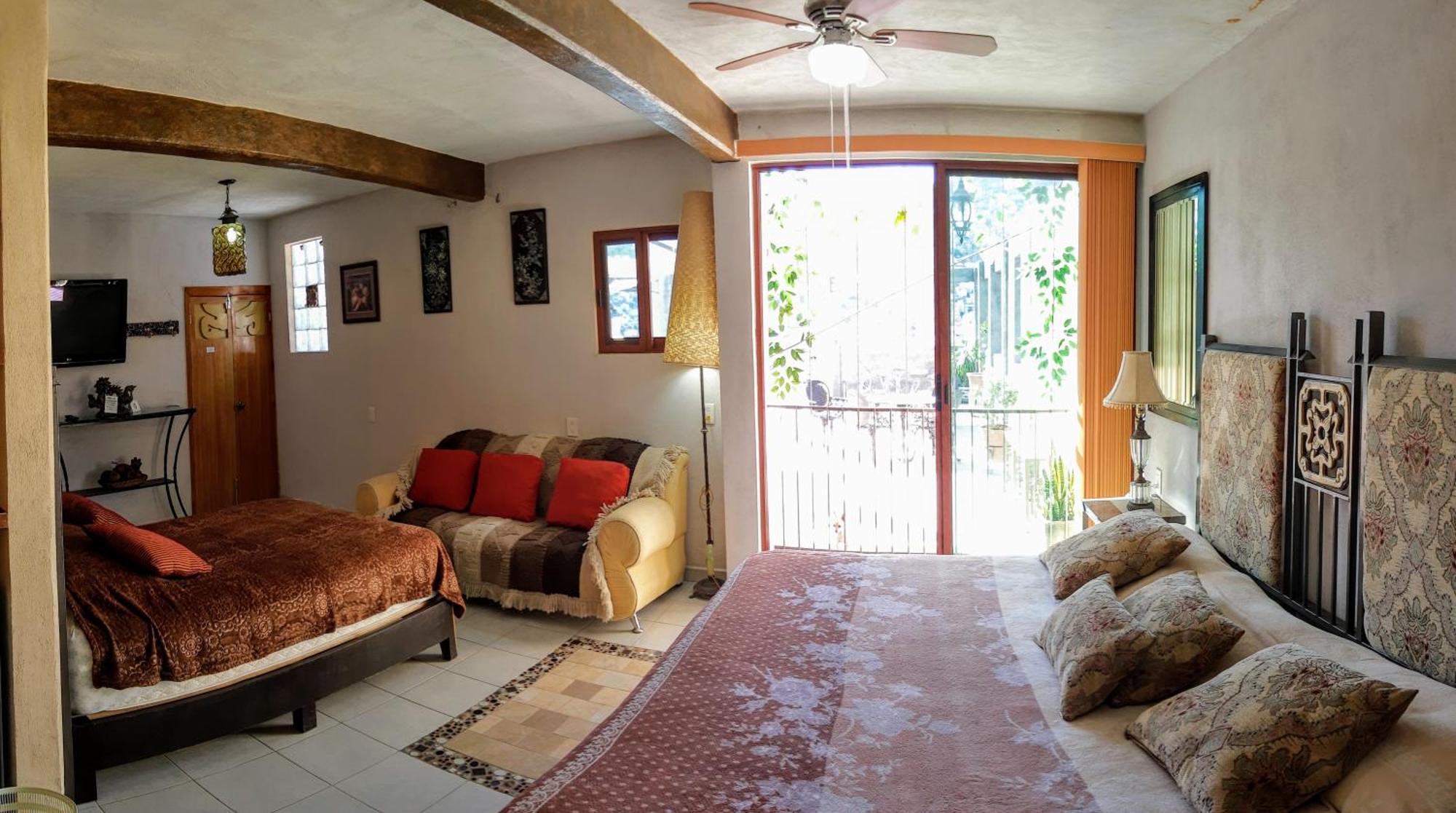 Hotel Posada Spa Antigua Casa Hogar 태스코 데 알라르콘 객실 사진
