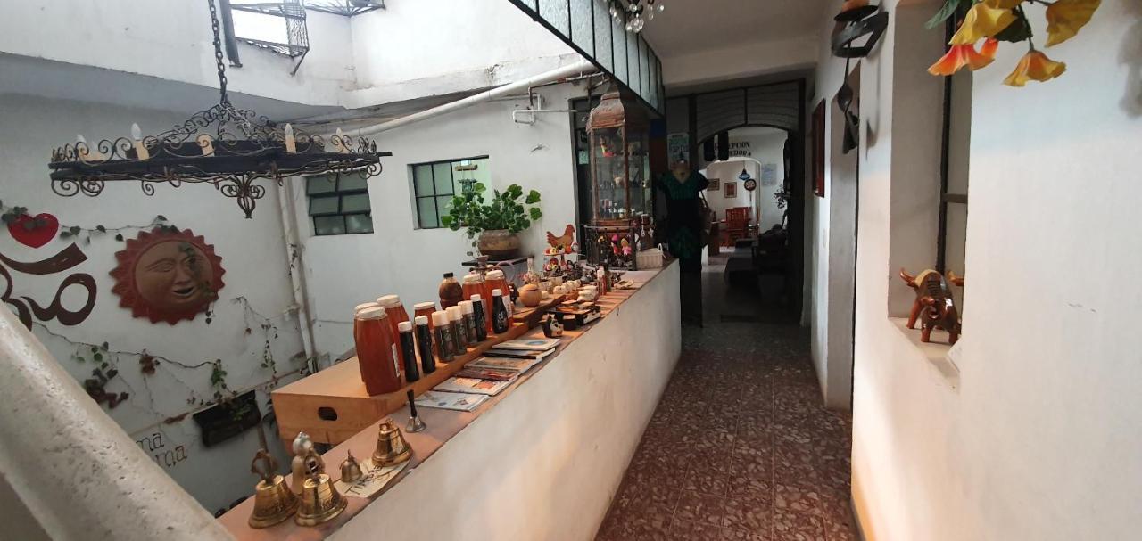 Hotel Posada Spa Antigua Casa Hogar 태스코 데 알라르콘 외부 사진